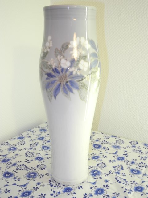 AS - Flower Vase