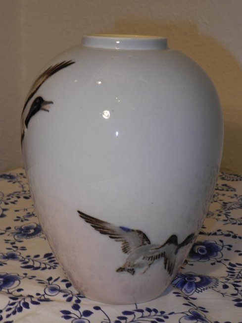 Flying duck vase
