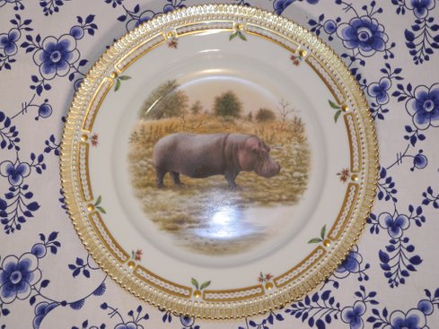 Hippopotamus Plate