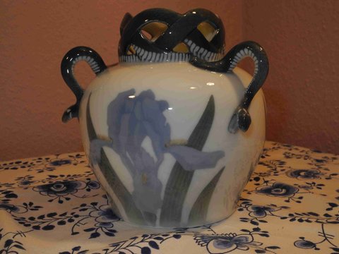 Snake  Vase 3