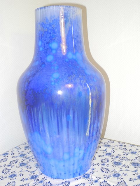 VE - Blue crystalline glazed floorvase